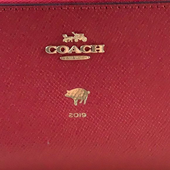 NWT Coach Limited Edition Cosmetic Case - Picture 5 of 5